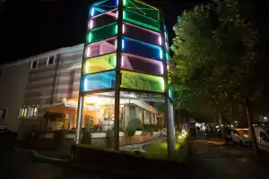 Diplomat Hotel & Spa, Тирана