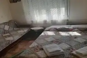 Annas Cottage, Скала-Сотирос