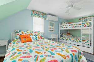 Wc5700 Atlantic Avenue, 2nd Floor, Уайдлвуд-Крест