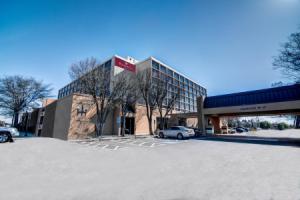 Отель «Ramada Plaza by Wyndham Atlanta Airport», Атланта