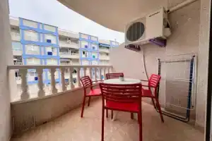 Welcoming seafront apartment Tv15, Торревьеха