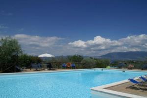Holiday Home in Bettona With Pool & Near Assisi, Беттона