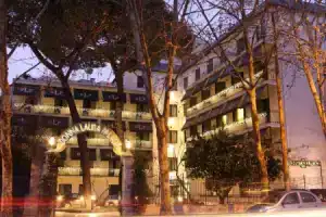 Donna Laura Palace By Omnia Hotels, Рим