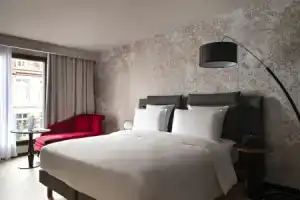 Отель «hôTel lÉOnor The Place To Live», Страсбург