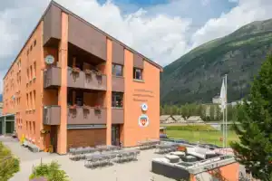 Pontresina Youth Hostel, Понтрезина