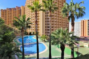 Apartment Cumbre Loix, Бенидорм