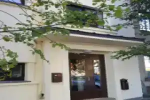 Bridge Hotel, Рига