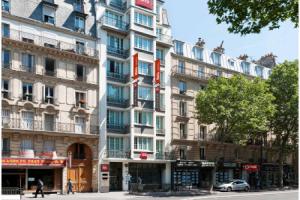 Отель «ibis Paris Ornano Montmartre Nord 18ème», Париж