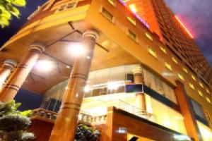 Отель «Grand Tower Inn Rama 6 - Sha Extra Plus», Бангкок