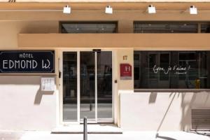 Отель «hôTel Edmond w Lyon Part-Dieu», Лион