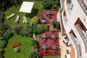 Escala Hotel & Suites, Будапешт