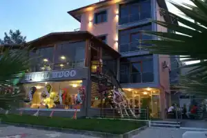 Hotel «Hugo», Алтынолук