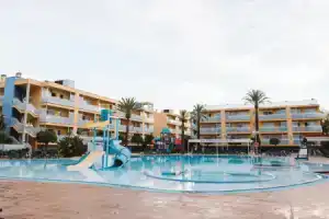 Apartamentos Turisticos Terralta, Бенидорм
