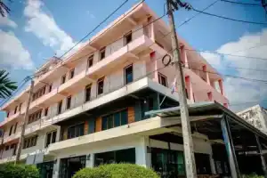 Lukmuang 2 Hotel, Пхангнга