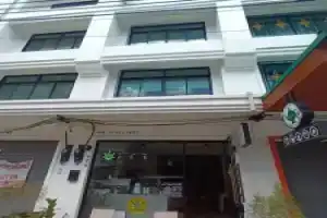 Into the town Hotel-New Hotel2021, Краби
