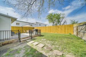 Sunny San Antonio Home Near Downtown: Pets Welcome, Сан-Антонио