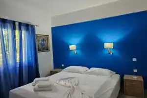 Отель «Corfu Glyfada Menigos Beach», Пелекас