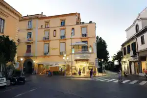La Piazzetta Guest House, Сорренто