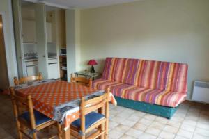 Appartement Arcachon, 1 pièce, 4 personnes - FR-1-474-14, Аркашон
