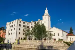 Hotel «Kastel», Цриквеница