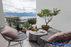 Dali Suhai Liuguang Seaview Bed and Breakfast, Дали