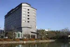 Hotel «New Otani Saga», Сага