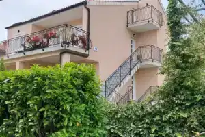 Apartmani Tomislav, Крк