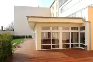 Hotel «Atlas Halle», Галле
