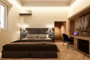 Essence 55 Living, Родос