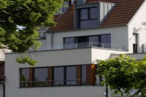 Hommage Apartment, Варен