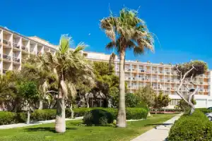 Отель «Globales Almirante Farragut», Cala'N Blanes