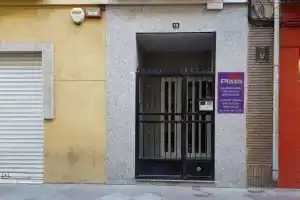 Apartamentos Plaza, Аликанте
