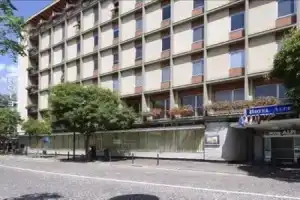 Hotel Alpi, Больцано