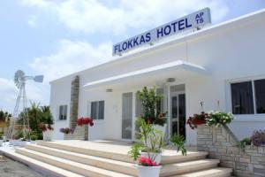 Flokkas Hotel, Протарас