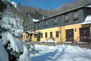 Flair-Waldhotel Mellestollen, Зальфельд