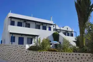 Апарт-отель «Thira's Dolphin», Акротири