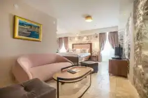 Conte Hotel & Restaurant, Пераст