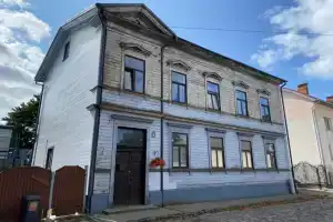 555 метров до моря, Лиепая