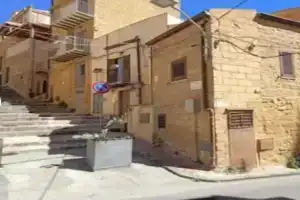 b&b a Due Passi Dal Centro, Агридженто