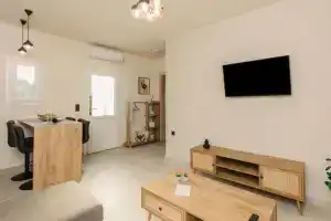 Olvion Suites, Скала-Сотирос