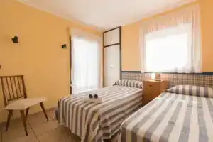 Apartamento Córcega Ref. 1066  by Iberplaya, Салоу