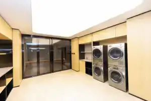 Ji Hotel Xi'an Hepingmen Metro Station, Сиань