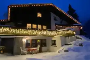 Chalet in Saas Fee Near Ski Slopes, Саас-Грунд