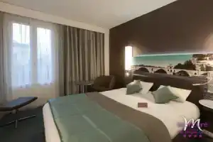 Отель «Mercure Pont d’Avignon Centre», Авиньон