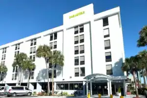 Onyx Hotel Miami Airport, Майами