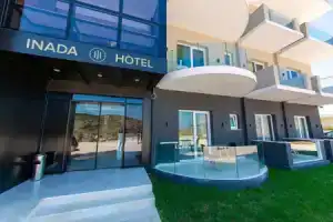 Inada Hotel, Ксамил