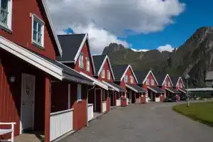 Отель «Svinøya Rorbuer», Сволваер
