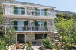 Holiday Home in Podstrana Near Beach, Подстрана