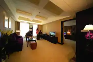 New Century Grand Hotel Hangzhou, Ханчжоу