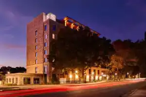 Ac Hotel Charlotte Southpark, Шарлотт